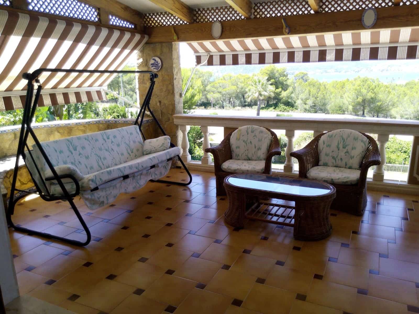 Chalet de 6 habitaciones en Santa Ponsa en venta con piscina garaje - 2.150.000 € (Ref: 8879158)