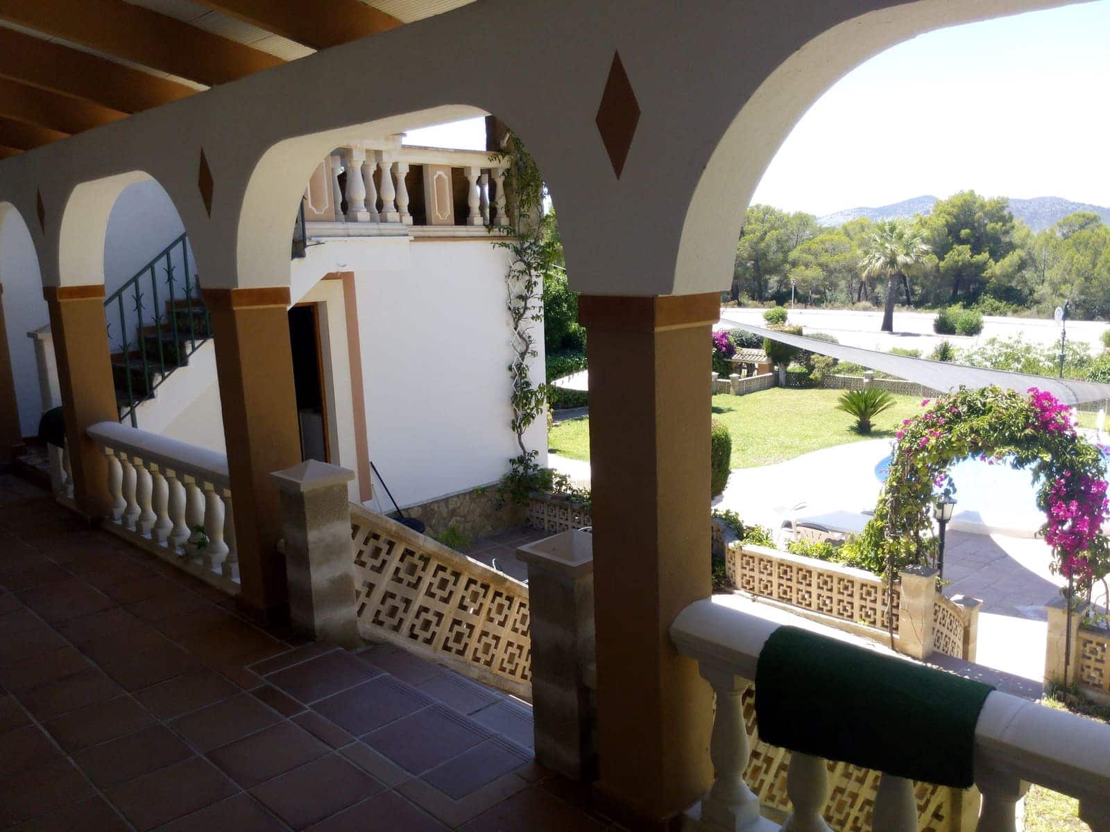 Chalet de 6 habitaciones en Santa Ponsa en venta con piscina garaje - 2.150.000 € (Ref: 8879158)