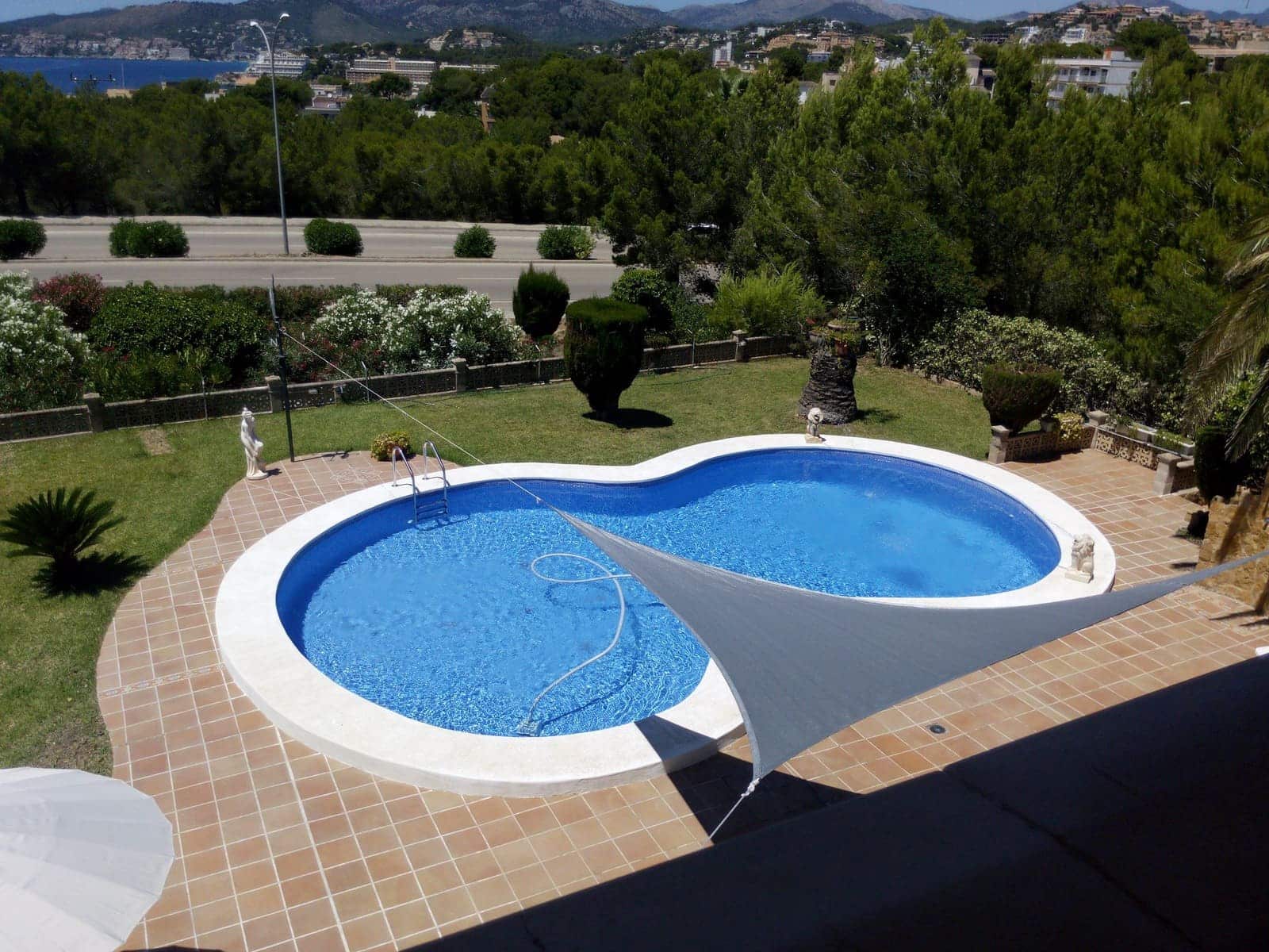Chalet de 6 habitaciones en Santa Ponsa en venta con piscina garaje - 2.150.000 € (Ref: 8879158)