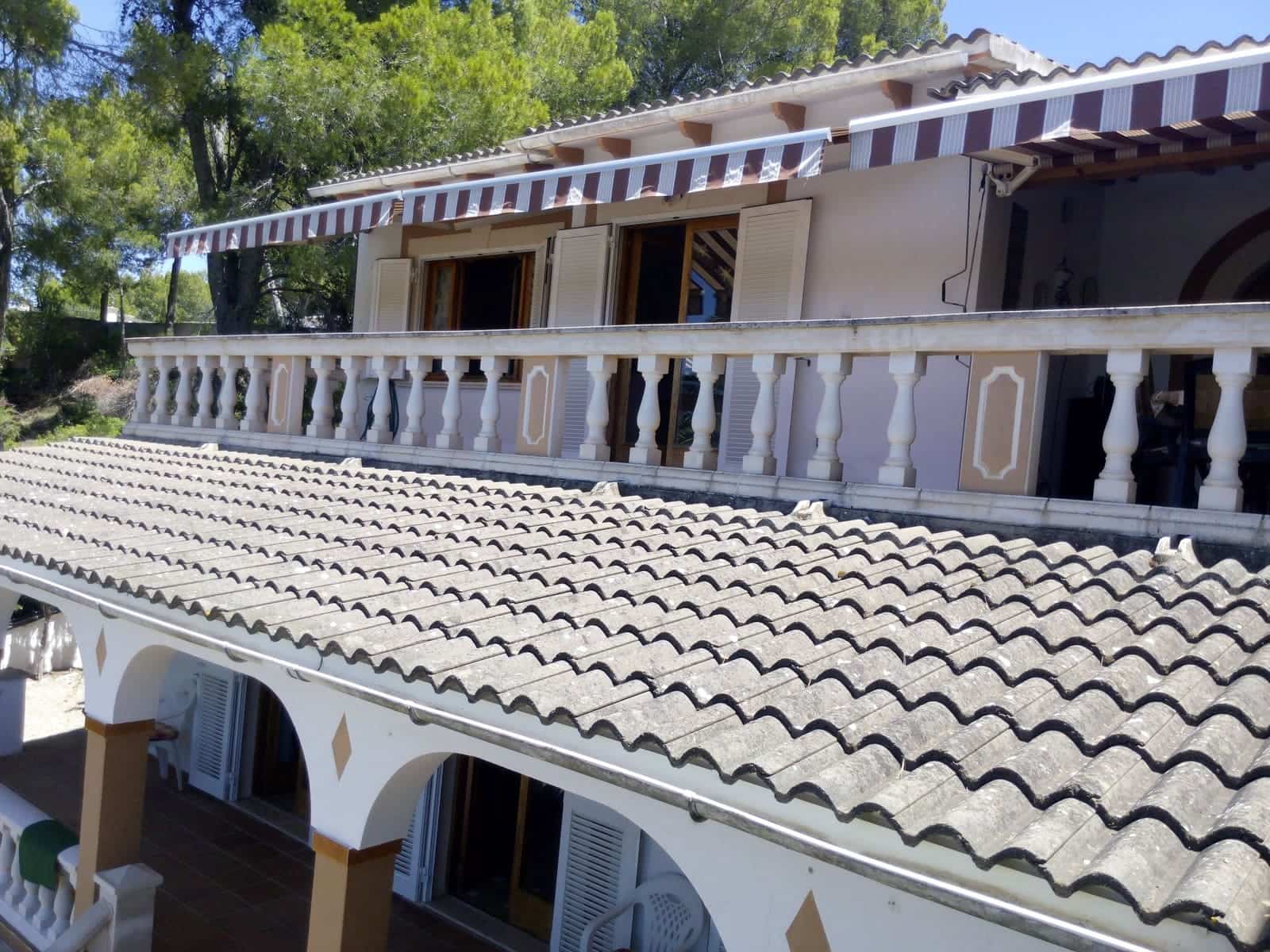 Chalet de 6 habitaciones en Santa Ponsa en venta con piscina garaje - 2.150.000 € (Ref: 8879158)