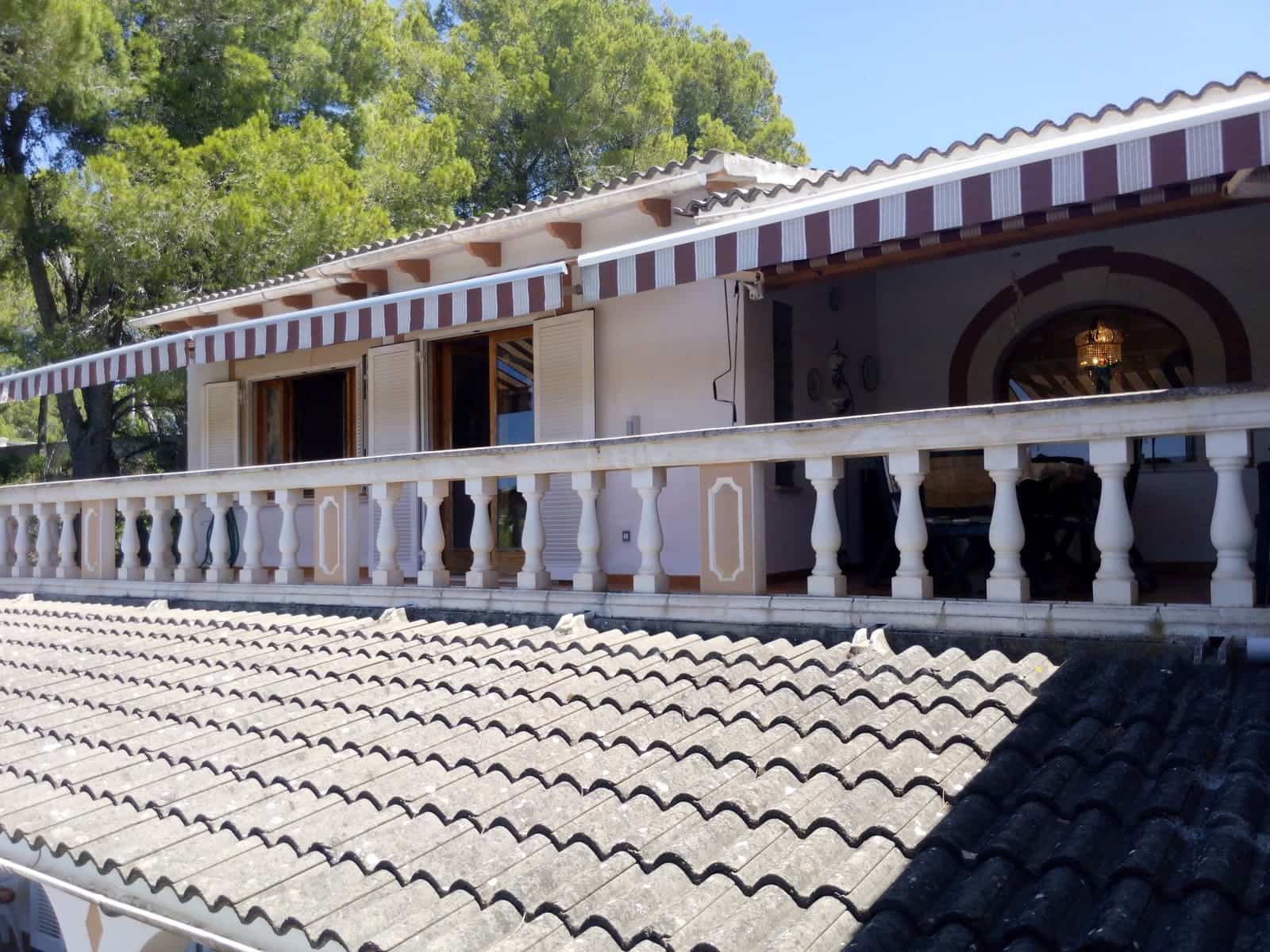 Chalet de 6 habitaciones en Santa Ponsa en venta con piscina garaje - 2.150.000 € (Ref: 8879158)