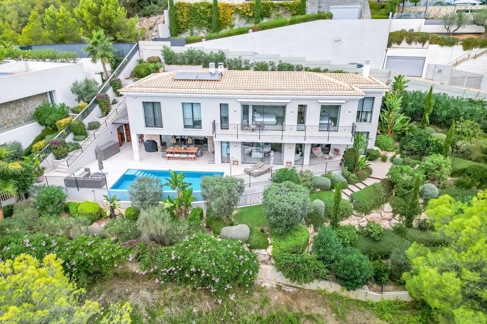 3 makuuhuone Huvila myytävänä paikassa Costa d'en Blanes mukana uima-altaan 
autotalli - 3 750 000 € (Ref: 8931771)