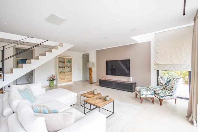 3 makuuhuone Huvila myytävänä paikassa Costa d'en Blanes, Calvià mukana uima-altaan 
autotalli - 3 750 000 € (Ref: 8931771)