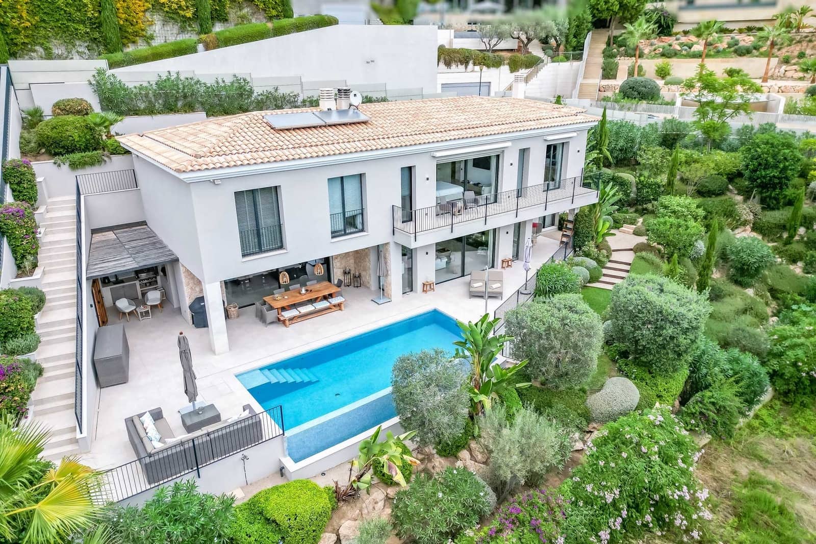 3 makuuhuone Huvila myytävänä paikassa Costa d'en Blanes mukana uima-altaan 
autotalli - 3 750 000 € (Ref: 8931771)