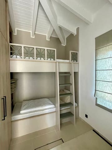 5 soveværelse Villa til salg i Santa Ponsa, Calvià med swimmingpool garage - € 3.500.000 (Ref: 8948180)