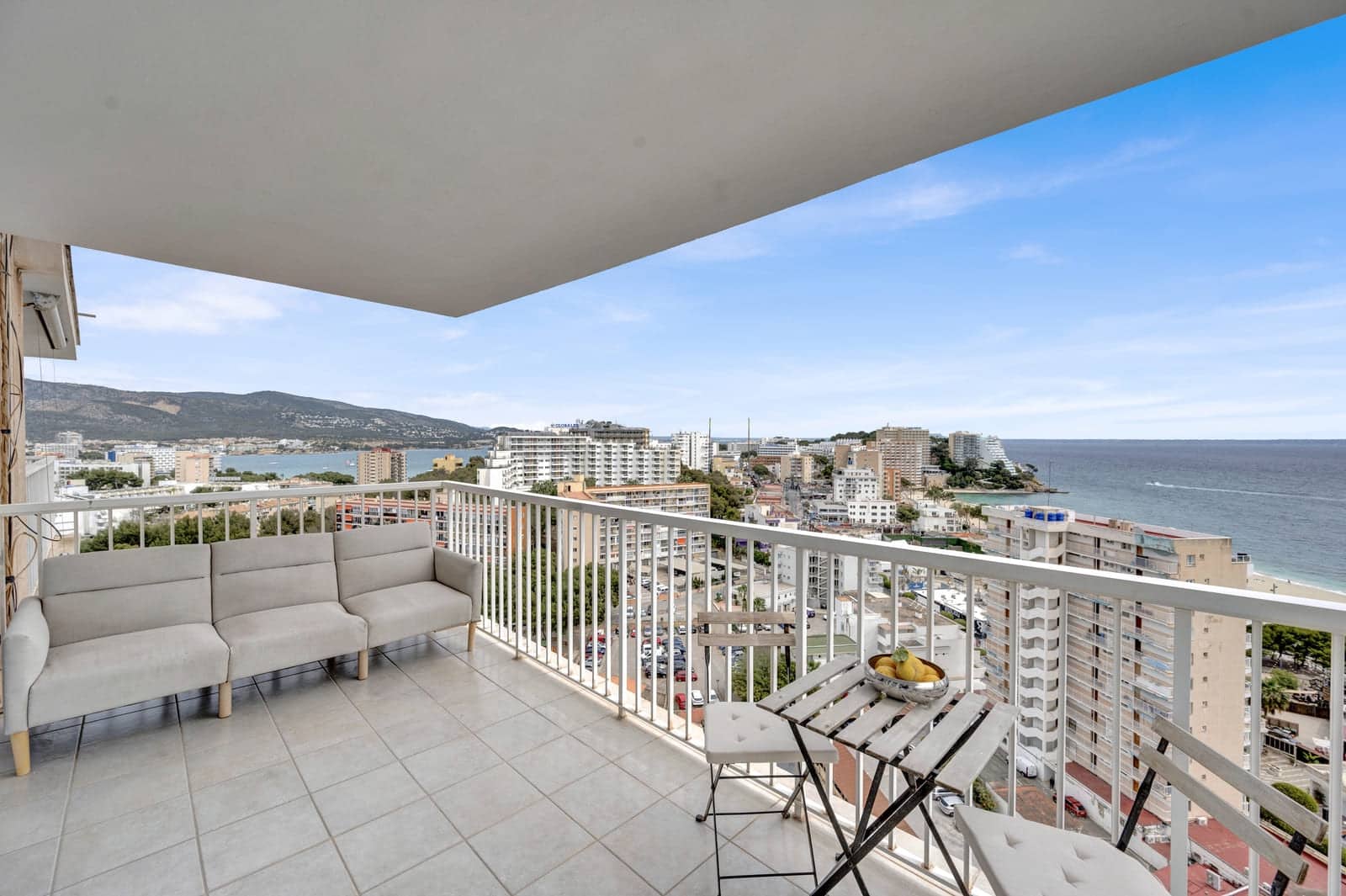 1 soverom Leilighet til salgs i Magalluf med garasje - € 289 000 (Ref: 8951254)