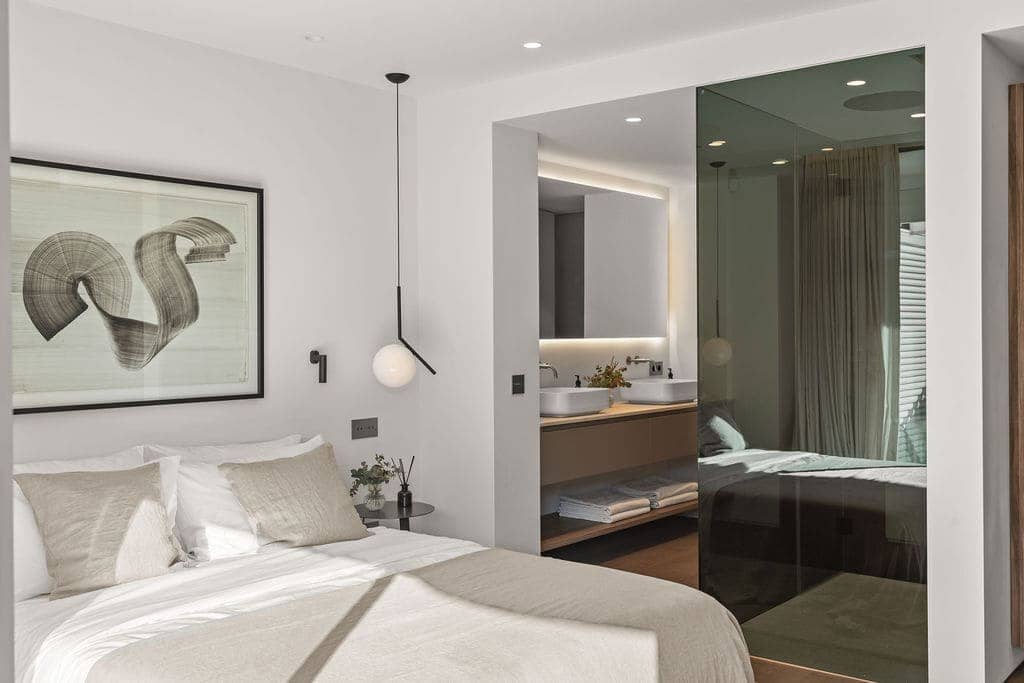 3 soveværelse Lejlighed til salg i Bendinat med swimmingpool garage - € 1.495.000 (Ref: 8975498)