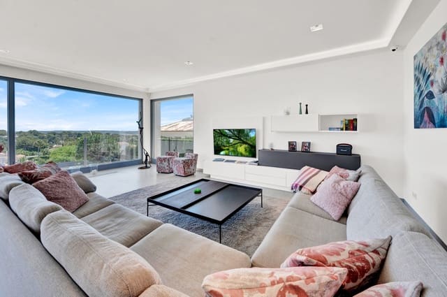 4 soverom Villa til salgs i Santa Ponsa, Calvià med svømmebasseng garasje - € 5 900 000 (Ref: 9002775)