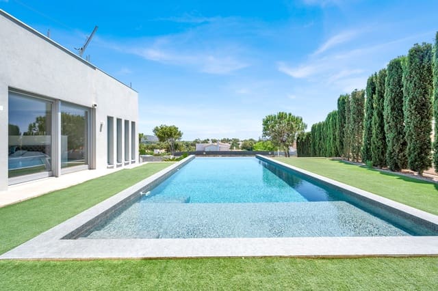 4 soverom Villa til salgs i Santa Ponsa, Calvià med svømmebasseng garasje - € 5 900 000 (Ref: 9002775)