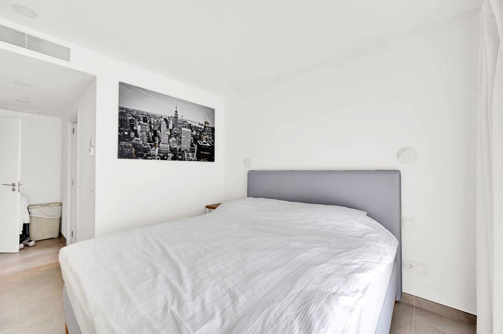 2 sypialnia Penthouse na sprzedaż w Santa Ponsa z basenem garażem - 1 085 000 € (Ref: 9017190)