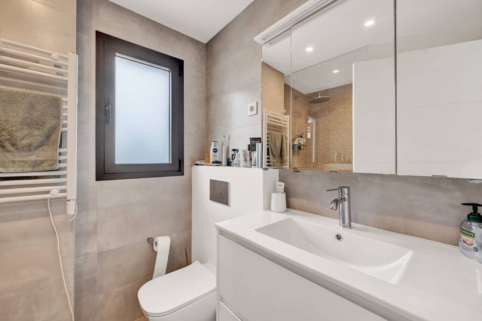 2 sypialnia Penthouse na sprzedaż w Santa Ponsa z basenem garażem - 1 085 000 € (Ref: 9017190)