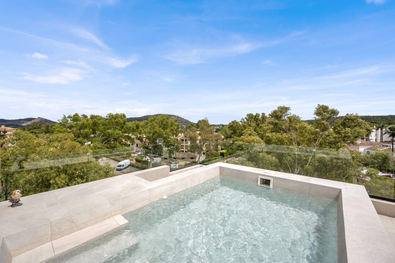 2 sypialnia Penthouse na sprzedaż w Santa Ponsa z basenem garażem - 1 085 000 € (Ref: 9017190)