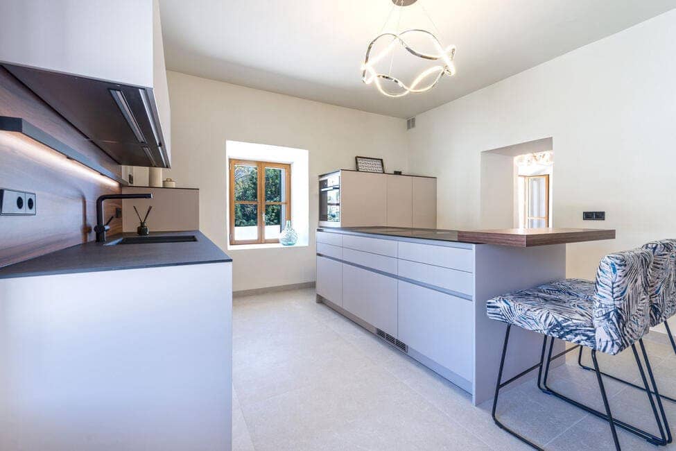 6 soveværelse Villa til salg i Genova med swimmingpool garage - € 7.900.000 (Ref: 9019735)