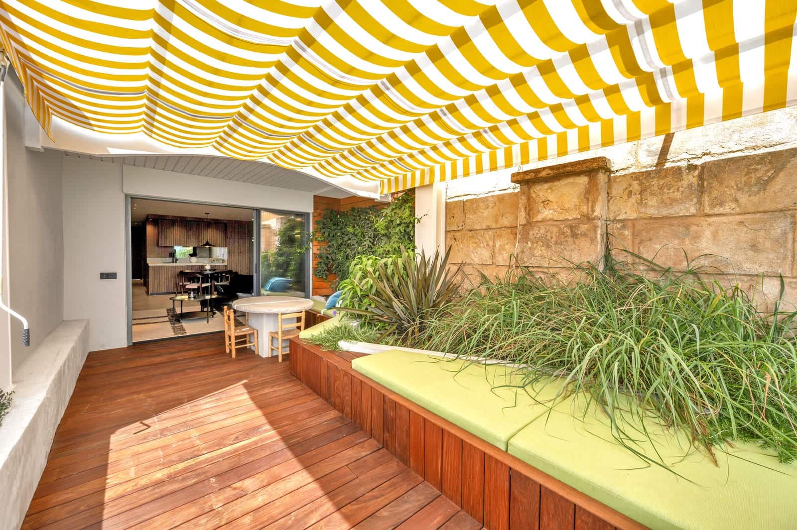 2 slaapkamer Flat te koop in Portals Nous met zwembad garage - € 1.380.000 (Ref: 9019736)