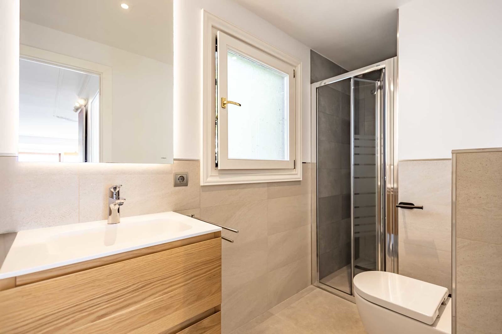 3 sypialnia Penthouse na sprzedaż w Peguera / Paguera z basenem garażem - 1 590 000 € (Ref: 9057200)