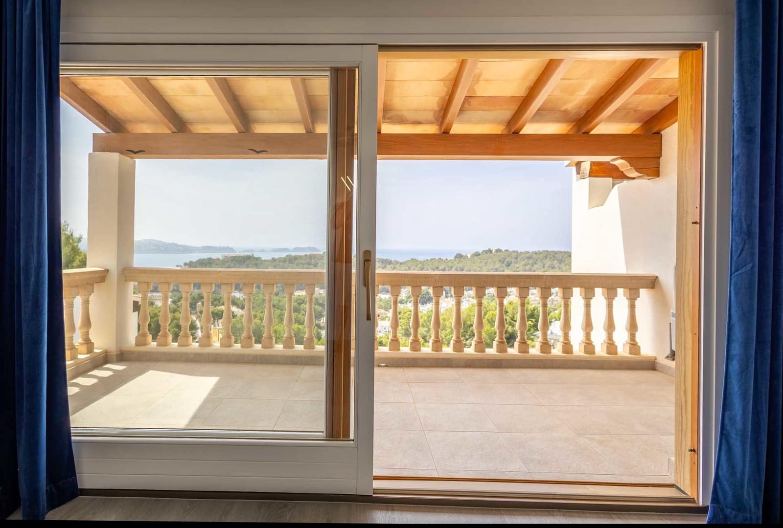 3 sypialnia Penthouse na sprzedaż w Peguera / Paguera z basenem garażem - 1 590 000 € (Ref: 9057200)