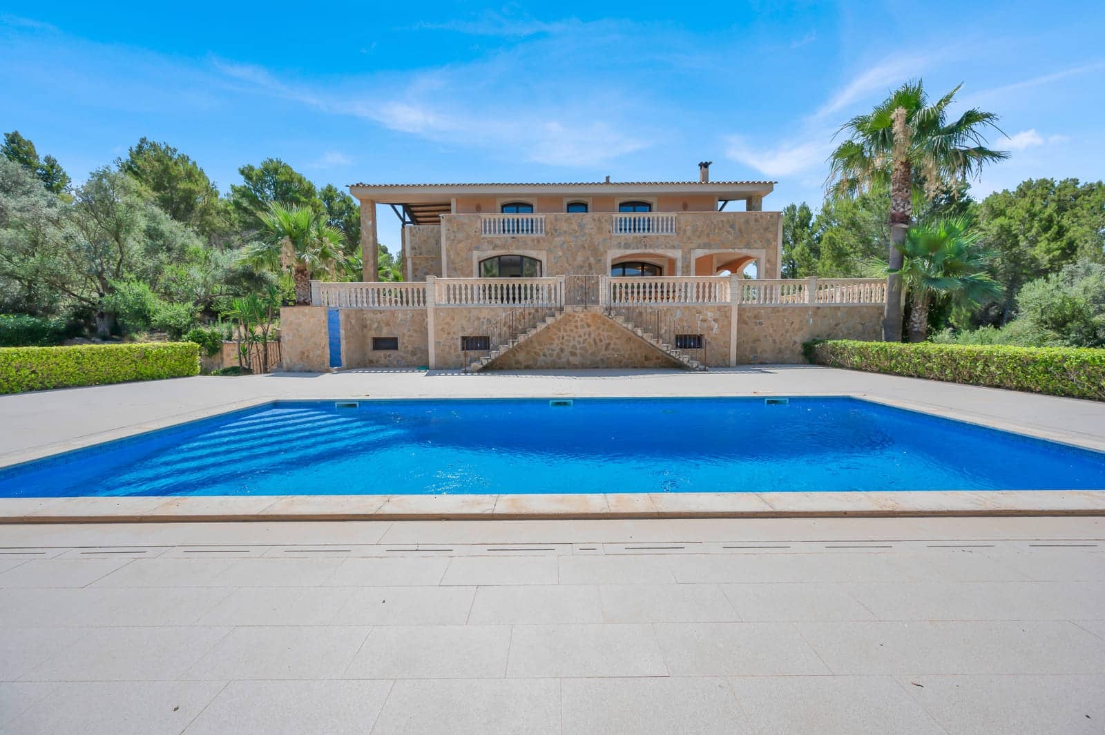 Finca/Casa Rural de 5 habitaciones en Santa María del Camí en venta con piscina garaje - 2.995.000 € (Ref: 9074686)