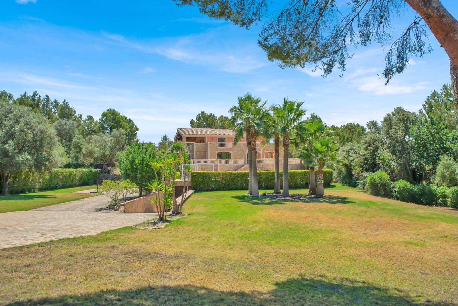 Finca/Casa Rural de 5 habitaciones en Santa María del Camí en venta con piscina garaje - 2.995.000 € (Ref: 9074686)