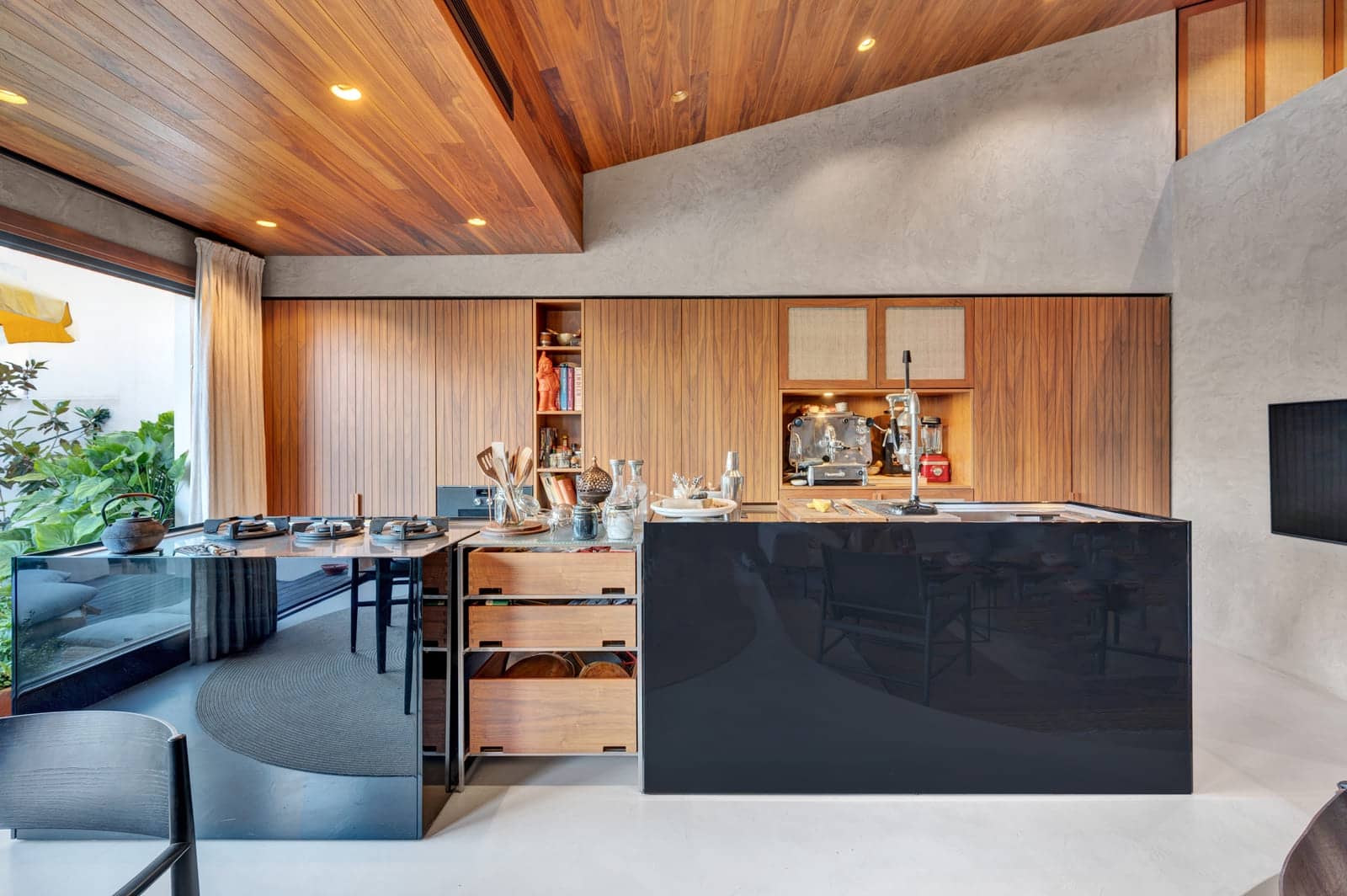 2 bedroom Flat for sale in Palma de Mallorca with pool - € 1,500,000 (Ref: 9081183)