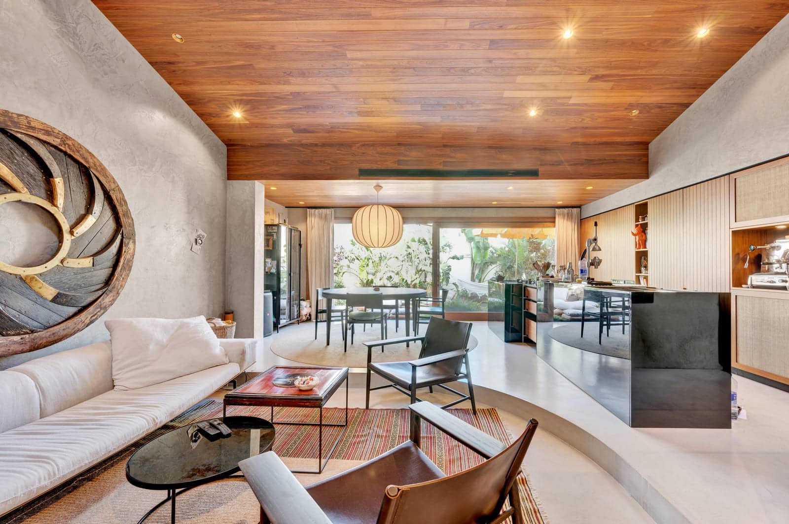 2 bedroom Flat for sale in Palma de Mallorca with pool - € 1,500,000 (Ref: 9081183)