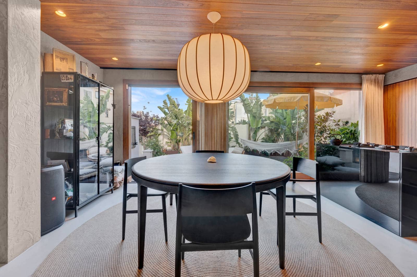 2 bedroom Flat for sale in Palma de Mallorca with pool - € 1,500,000 (Ref: 9081183)