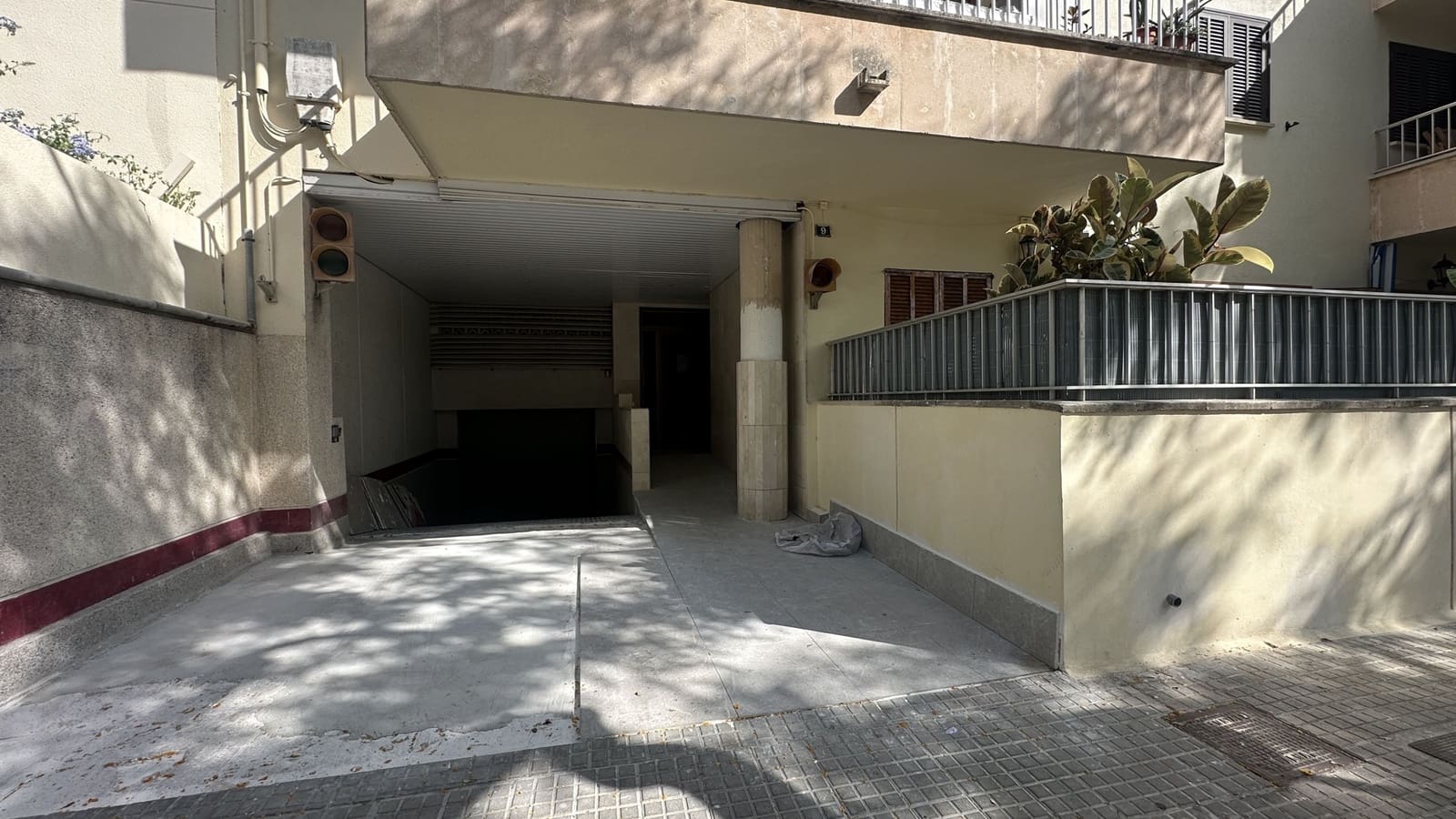 3 soverom Leilighet til salgs i Es Molinar / El Molinar med garasje - € 680 000 (Ref: 9101845)