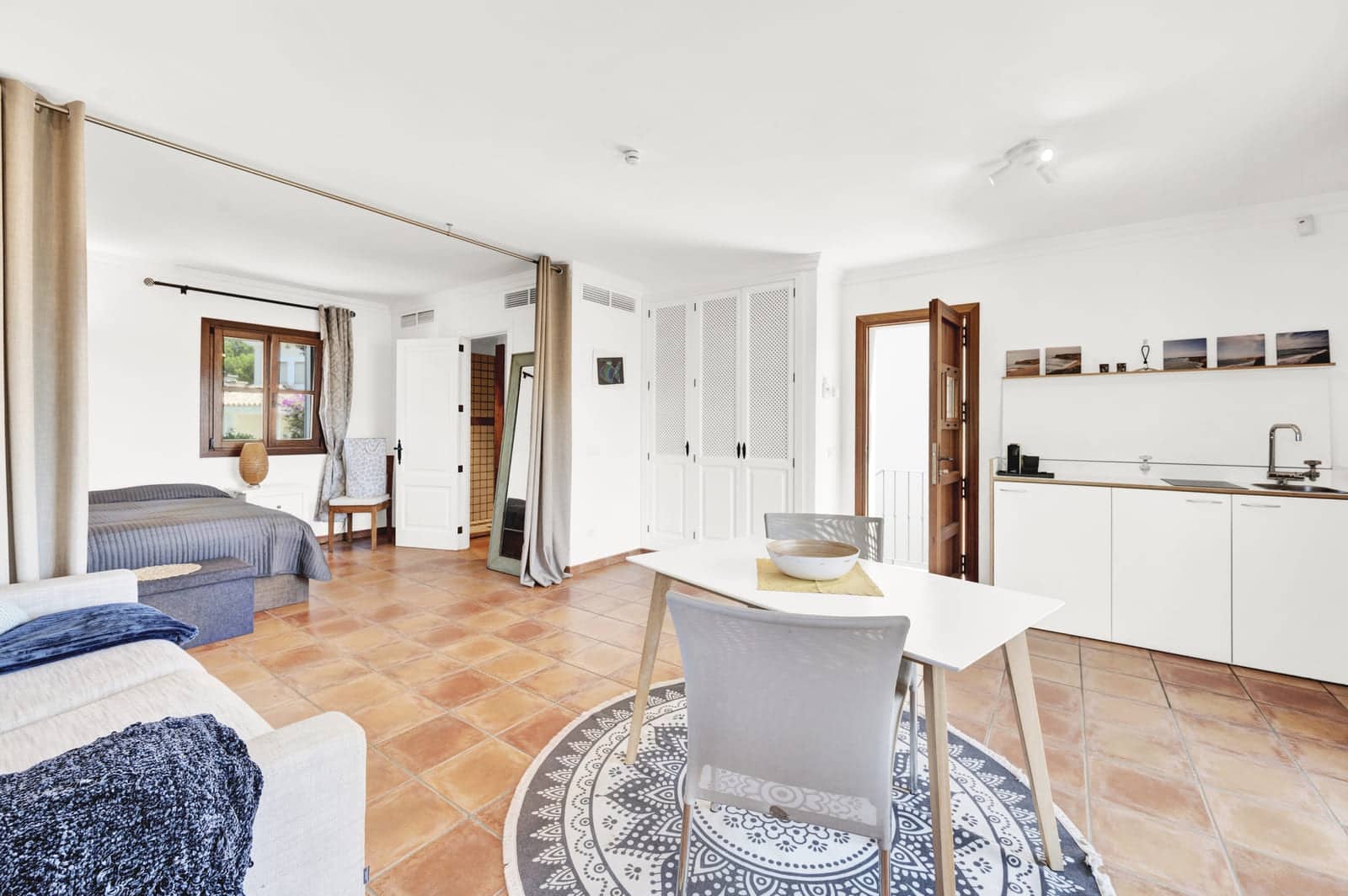 6 soveværelse Villa til salg i Santa Ponsa med swimmingpool garage - € 3.900.000 (Ref: 9104165)