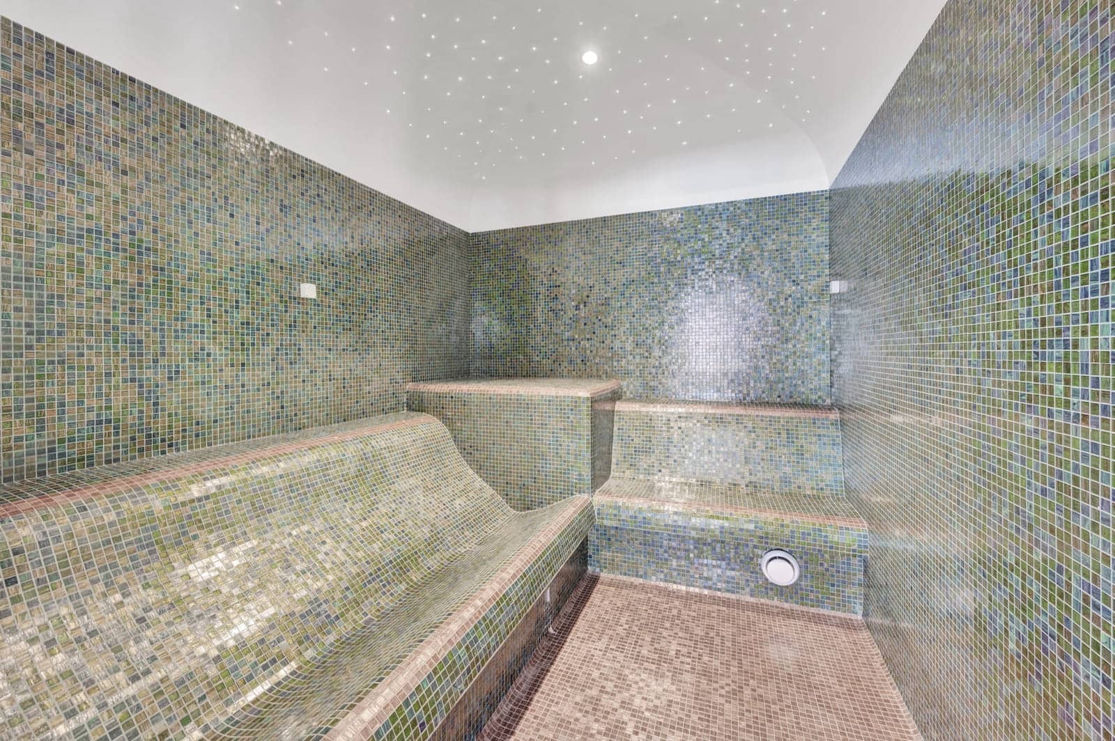 6 soveværelse Villa til salg i Santa Ponsa med swimmingpool garage - € 3.900.000 (Ref: 9104165)