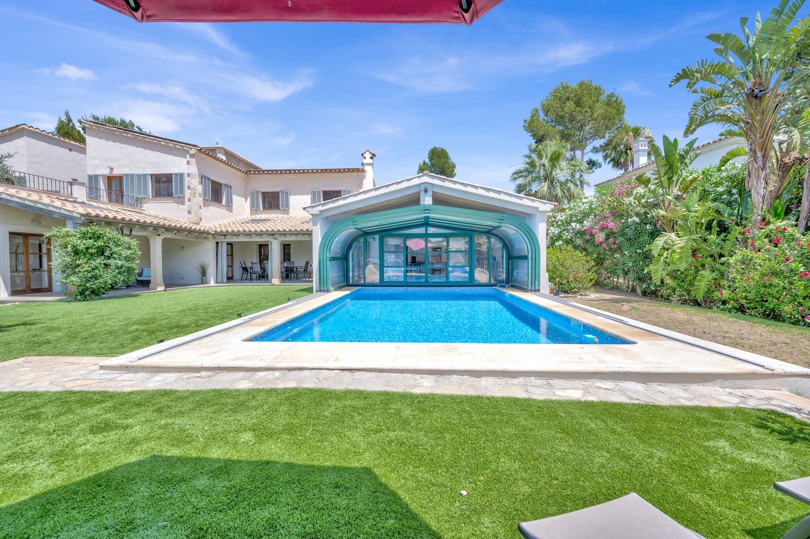 6 soveværelse Villa til salg i Santa Ponsa med swimmingpool garage - € 3.900.000 (Ref: 9104165)