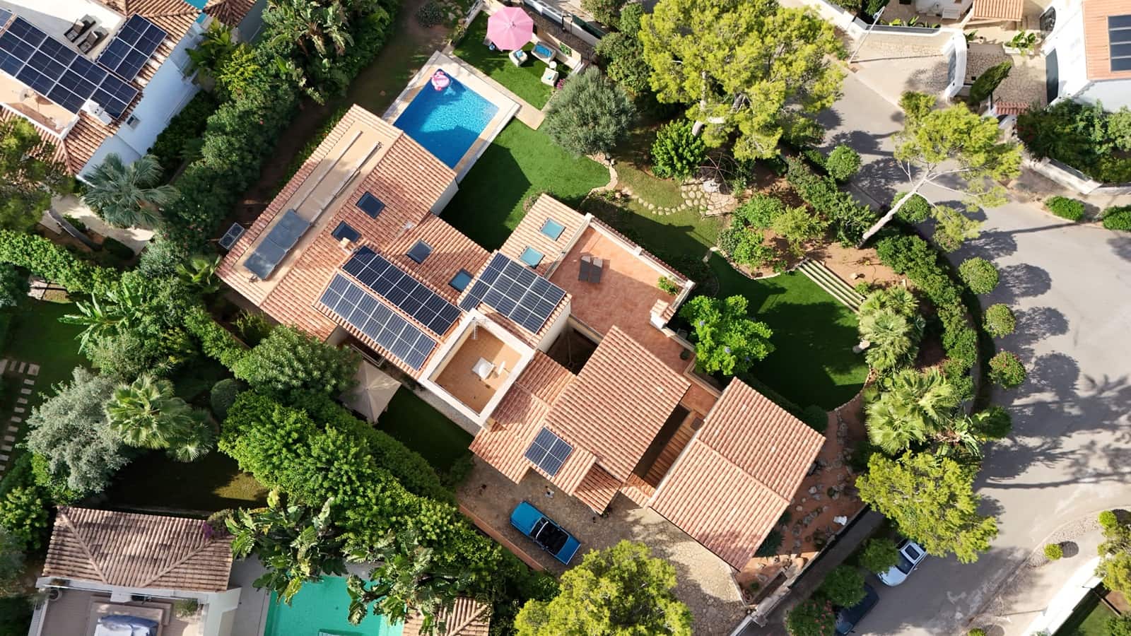 6 soveværelse Villa til salg i Santa Ponsa med swimmingpool garage - € 3.900.000 (Ref: 9104165)