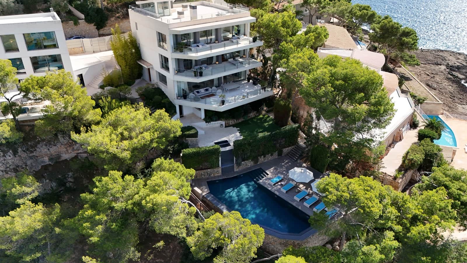 7 bedroom Villa for rent in Es Camp De Mar / El Camp De Mar with pool garage - € 25,000 (Ref: 9127897)