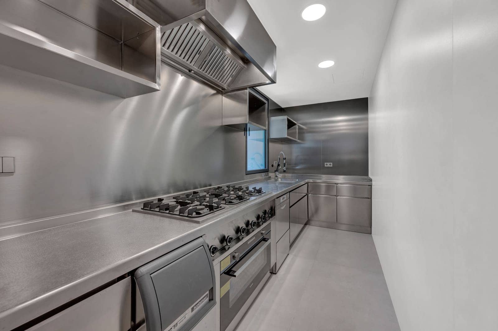 4 soveværelse Villa til salg i Costa d'en Blanes med swimmingpool garage - € 8.590.000 (Ref: 9164393)