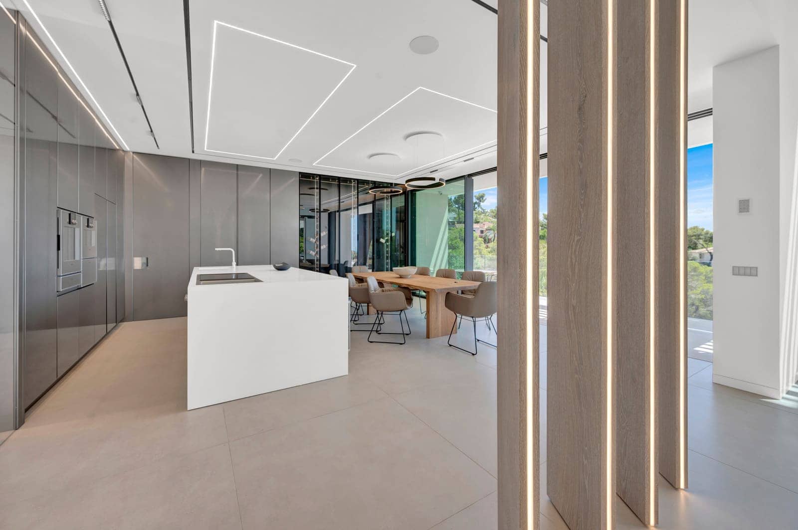 4 soveværelse Villa til salg i Costa d'en Blanes med swimmingpool garage - € 8.590.000 (Ref: 9164393)