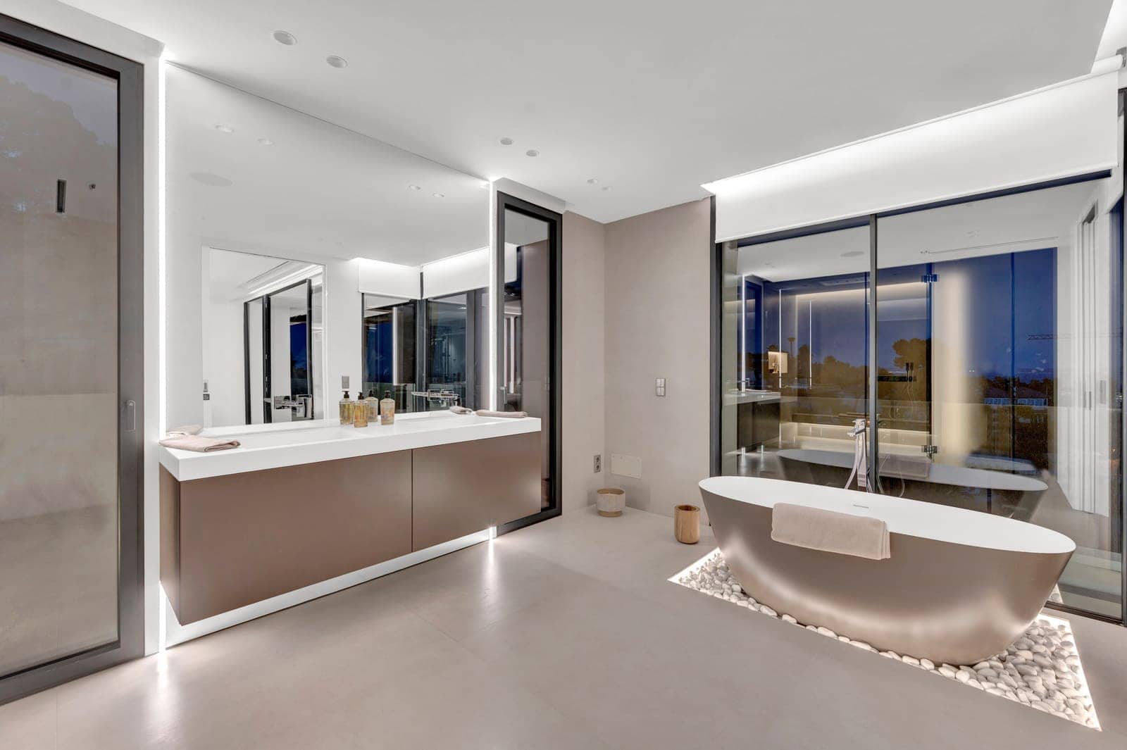 4 soveværelse Villa til salg i Costa d'en Blanes med swimmingpool garage - € 8.590.000 (Ref: 9164393)