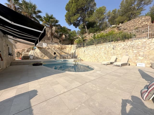 4 bedroom Villa for sale in Costa d'en Blanes, Calvià with pool garage - € 2,250,000 (Ref: 9165427)