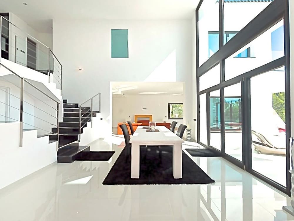 4 slaapkamer Villa te huur in Costa d'en Blanes met zwembad garage - € 8.000 (Ref: 9200154)