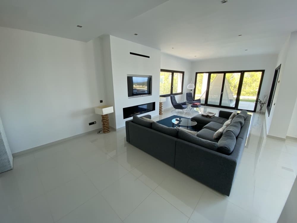 4 slaapkamer Villa te huur in Costa d'en Blanes met zwembad garage - € 8.000 (Ref: 9200154)