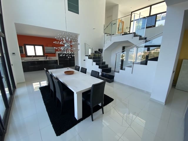 4 sovrum Villa att hyra i Costa d'en Blanes, Calvià med pool garage - 8 000 € (Ref: 9200154)