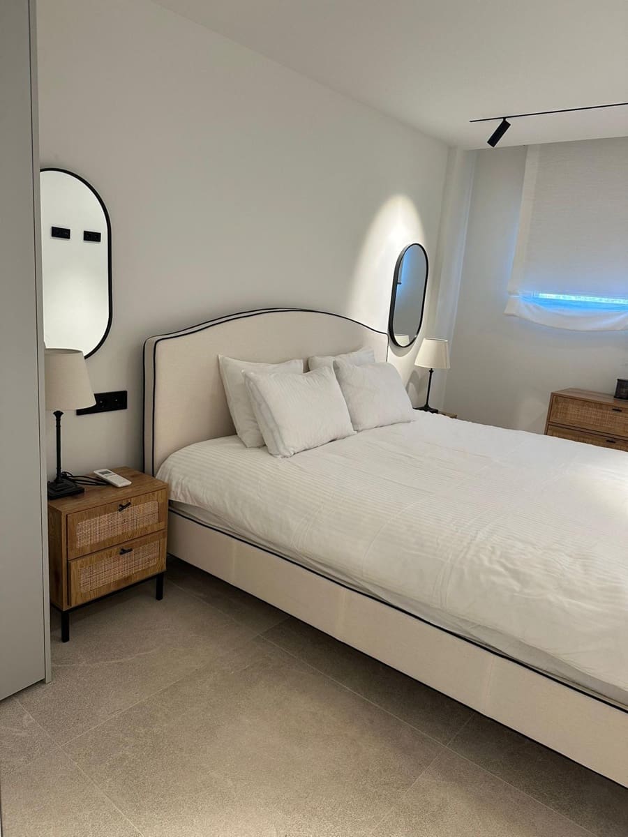 3 slaapkamer Flat te huur in Portals Nous met zwembad - € 4.200 (Ref: 9226080)