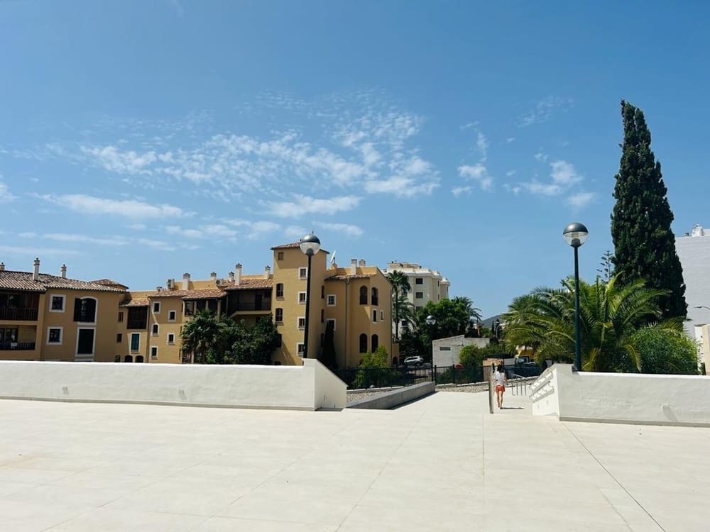 2 soveværelse Lejlighed til leje i Portals Nous med swimmingpool garage - € 3.000 (Ref: 9235878)