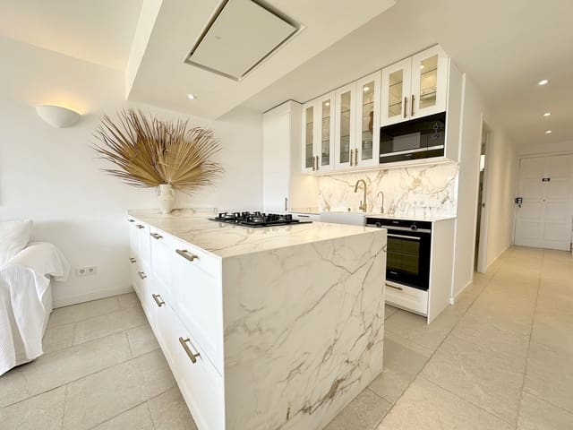 2 makuuhuone Asunto vuokrattavana paikassa Santa Ponsa, Calvià - 2 390 € (Ref: 9256616)