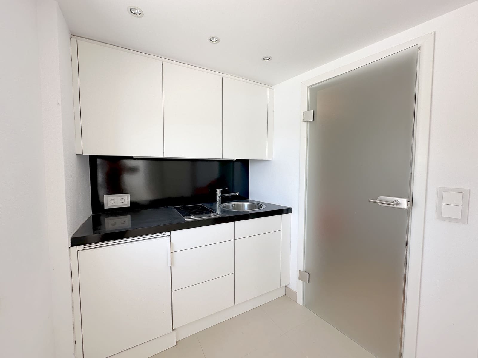 5 bedroom Villa for sale in El Toro / Port Adriano with pool garage - € 3,950,000 (Ref: 9302833)