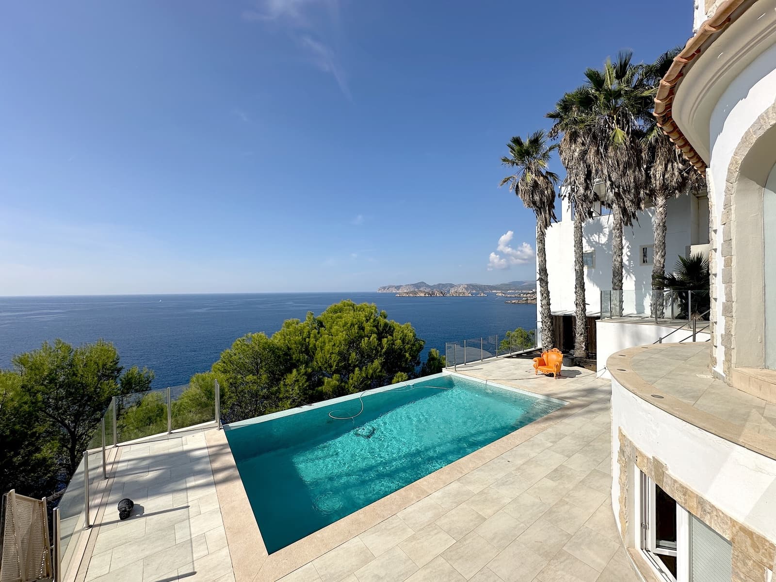 5 bedroom Villa for sale in El Toro / Port Adriano with pool garage - € 3,950,000 (Ref: 9302833)