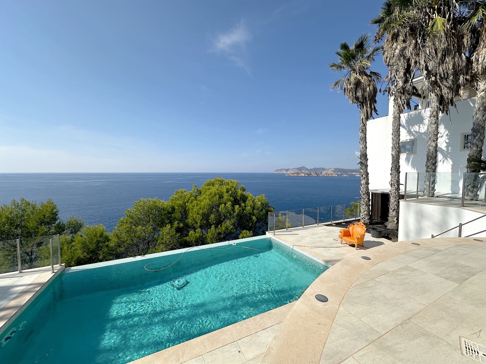 5 bedroom Villa for sale in El Toro / Port Adriano with pool garage - € 3,950,000 (Ref: 9302833)