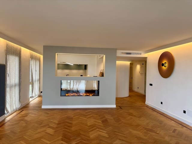 3 bedroom Flat for rent in El Terreno, Palma de Mallorca with pool garage - € 4,700 (Ref: 9312177)