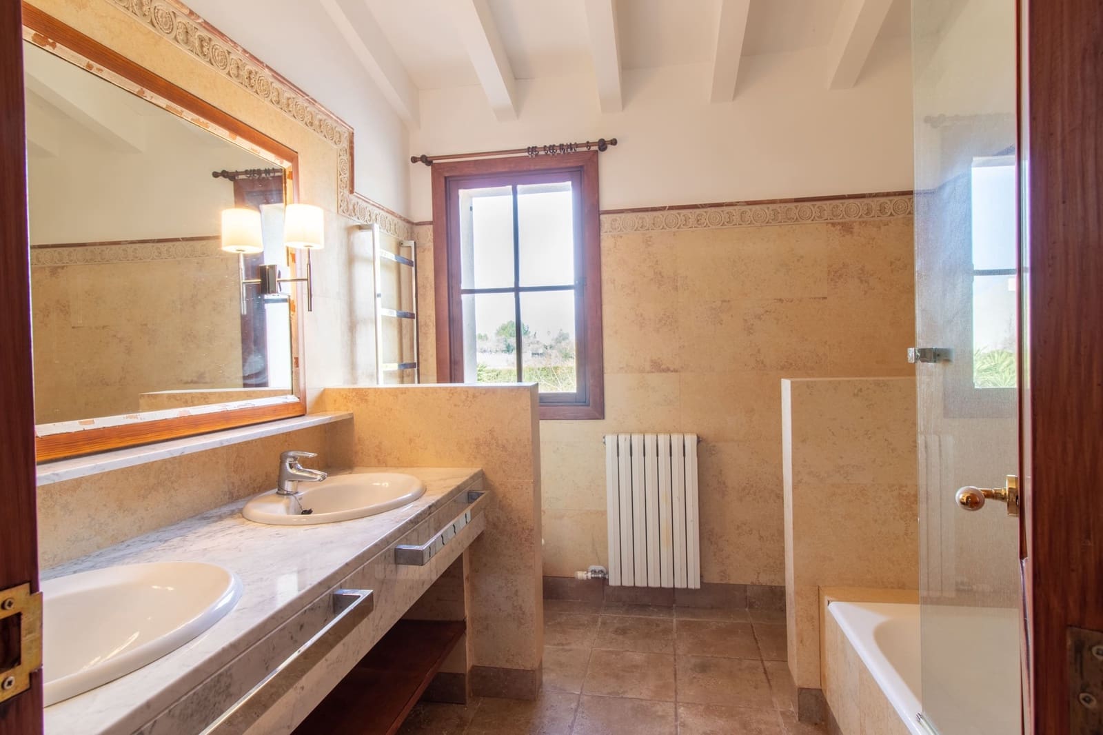 5 soverom Villa til salgs i Biniali med garasje - € 1 000 000 (Ref: 9317035)