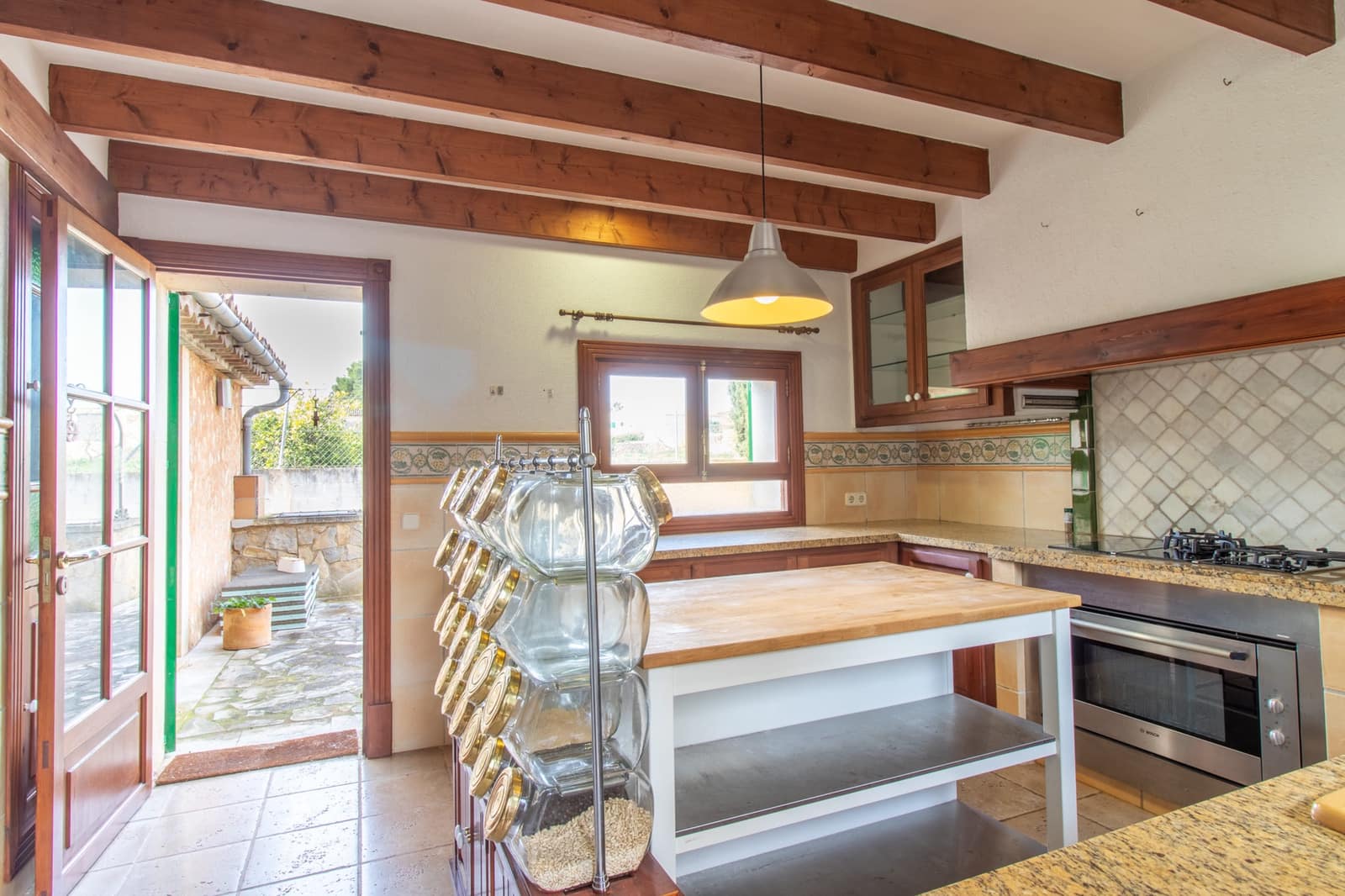 5 soverom Villa til salgs i Biniali med garasje - € 1 000 000 (Ref: 9317035)