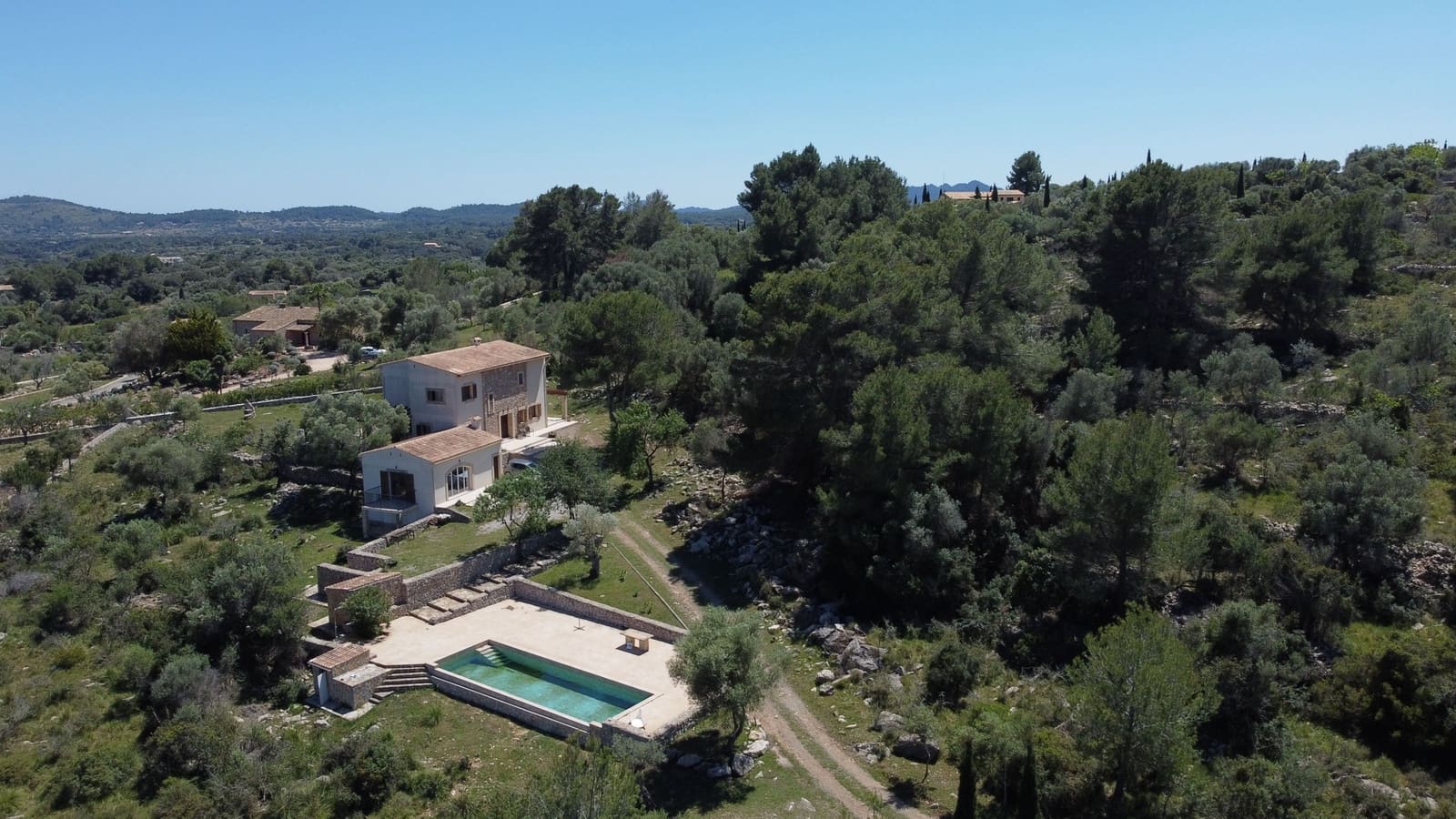 4 soveværelse Finca/Landehus til salg i Arta med swimmingpool garage - € 1.675.000 (Ref: 9317036)