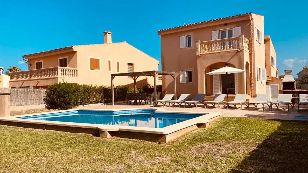 4 slaapkamer Villa te koop in Colonia de Sant Pere / Colonia de San Pedro met zwembad garage - € 1.550.000 (Ref: 9317037)