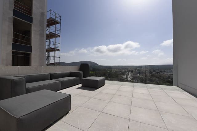 4 bedroom Flat for rent in Santa Ponsa, Calvià with pool garage - € 7,000 (Ref: 9334231)